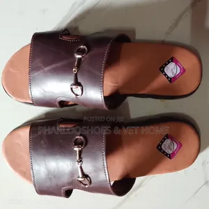 Men Brown Slippers