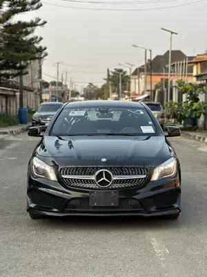 Mercedes-Benz CLA-Class CLA 250 4MATIC Sedan 2015 Black
