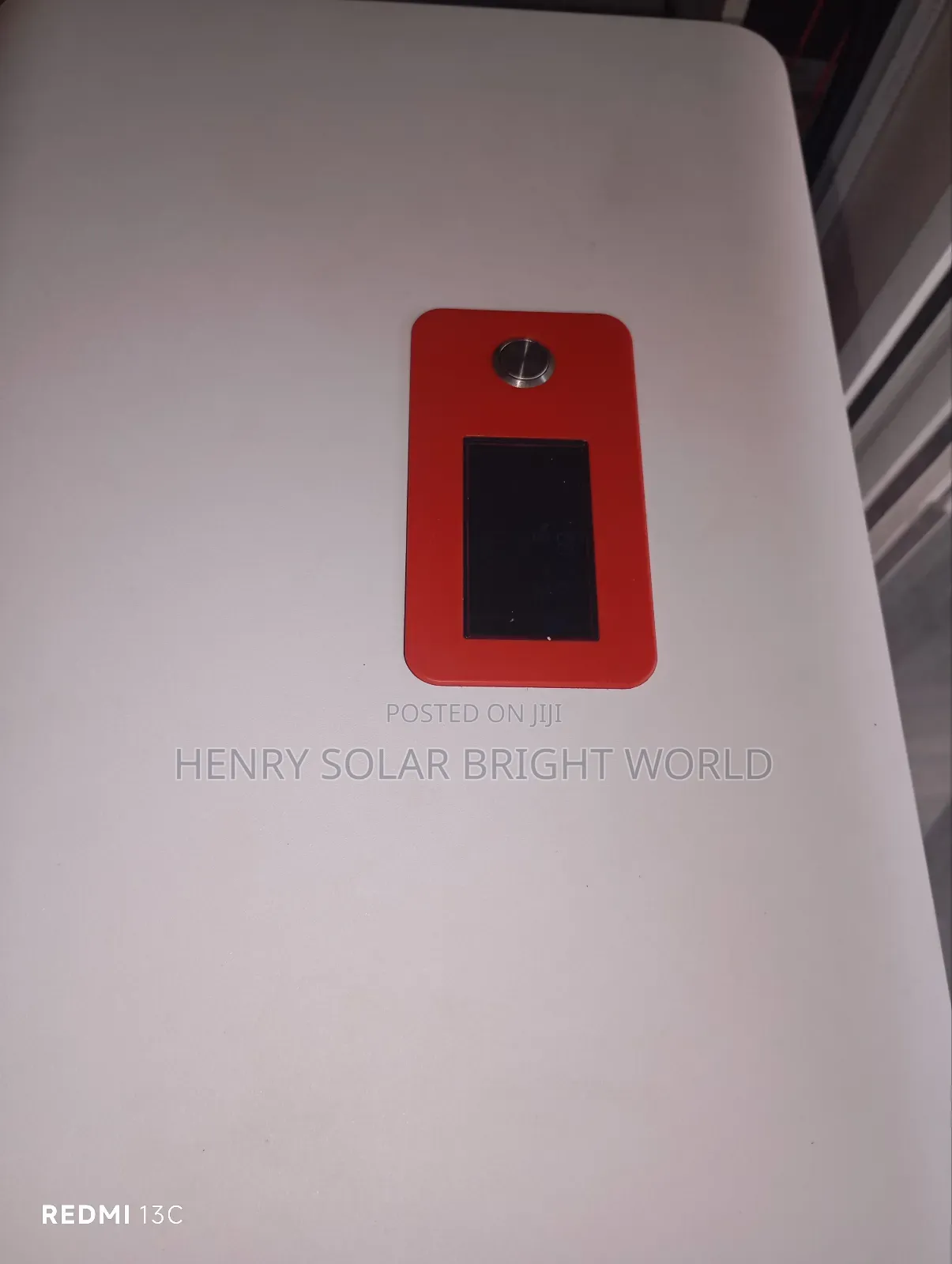 Cola 3600 Solar Generator