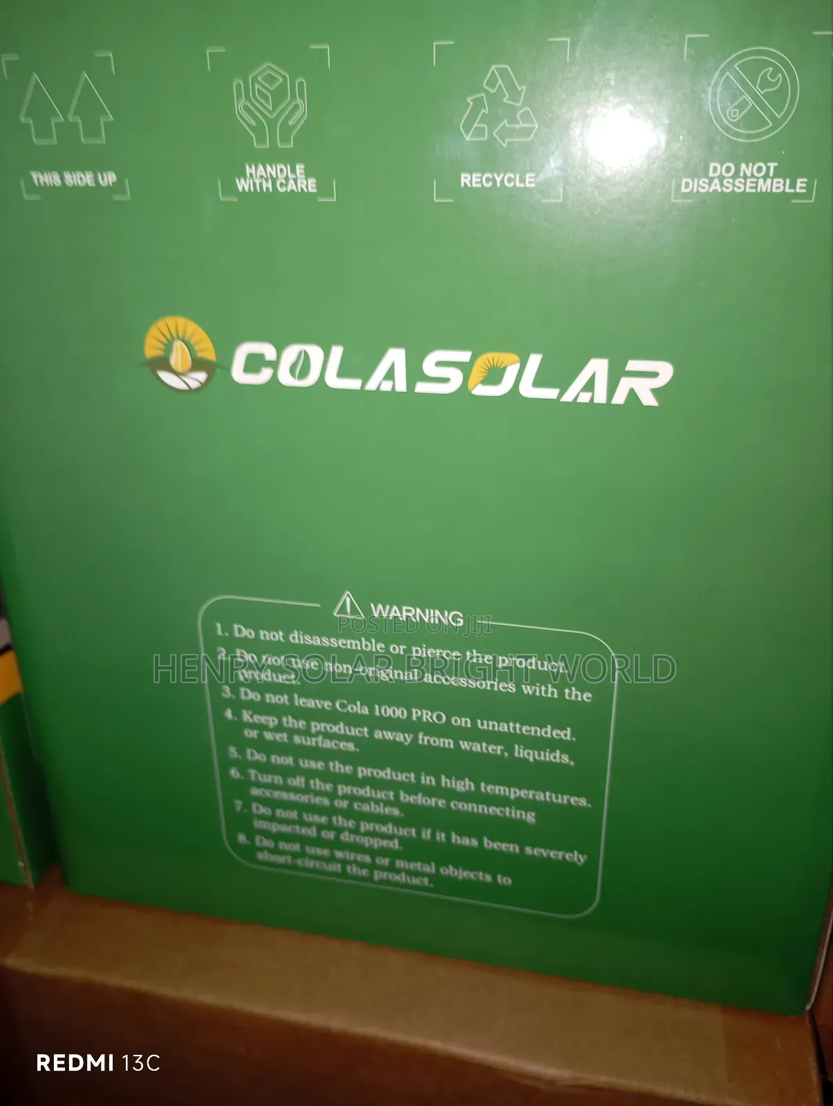Cola 3600 Solar Generator