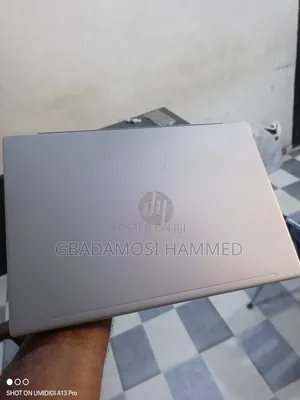 Laptop HP Pavilion 14-ce3064st 8GB Intel Core i5 SSD 512GB
