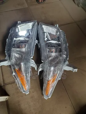 Headlamp for Highlander 2012