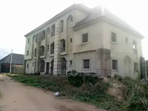 13bdrm Block of Flats in Redemption Estate for sale