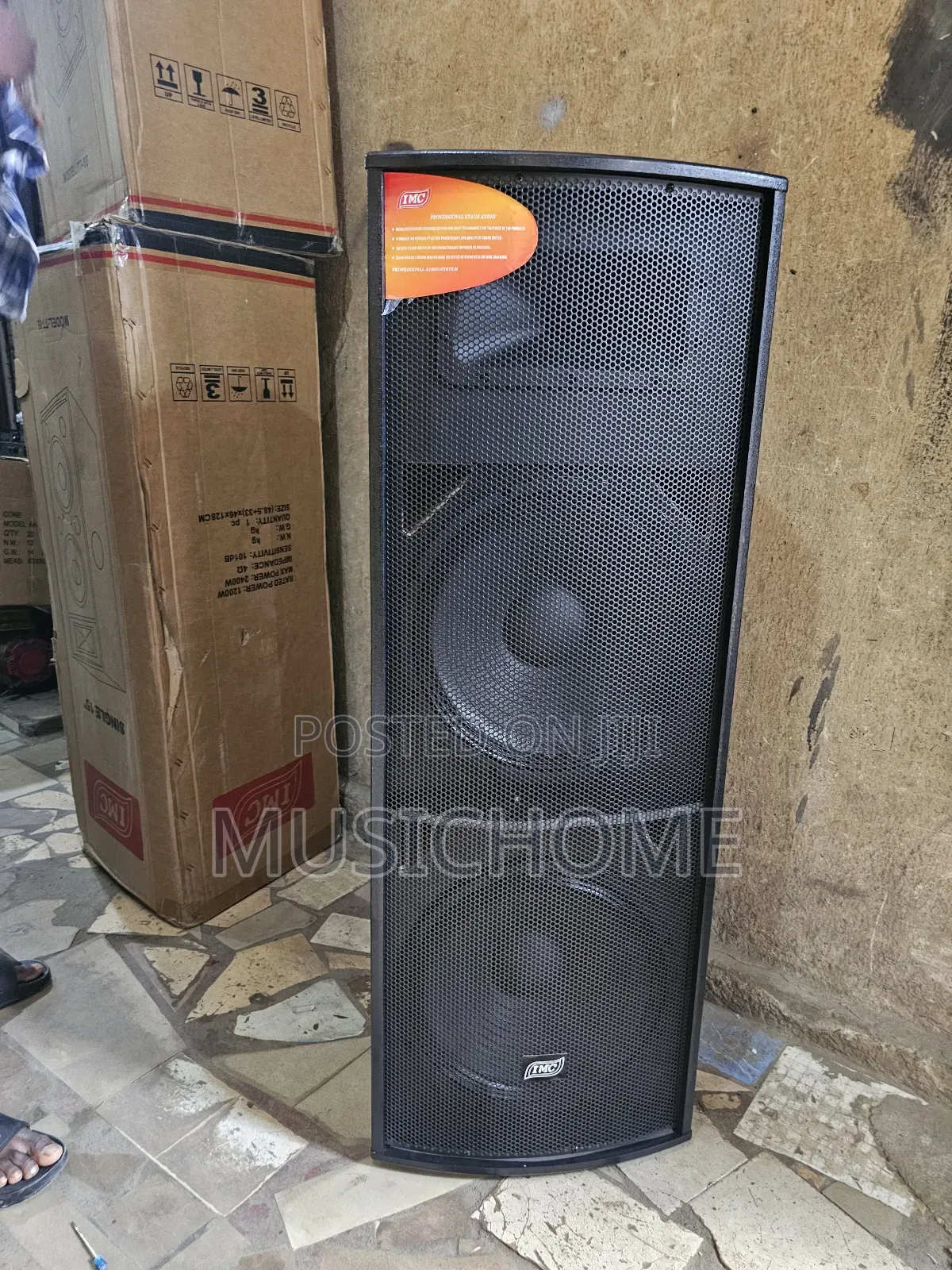Two Pieces Of Full Range Speaker