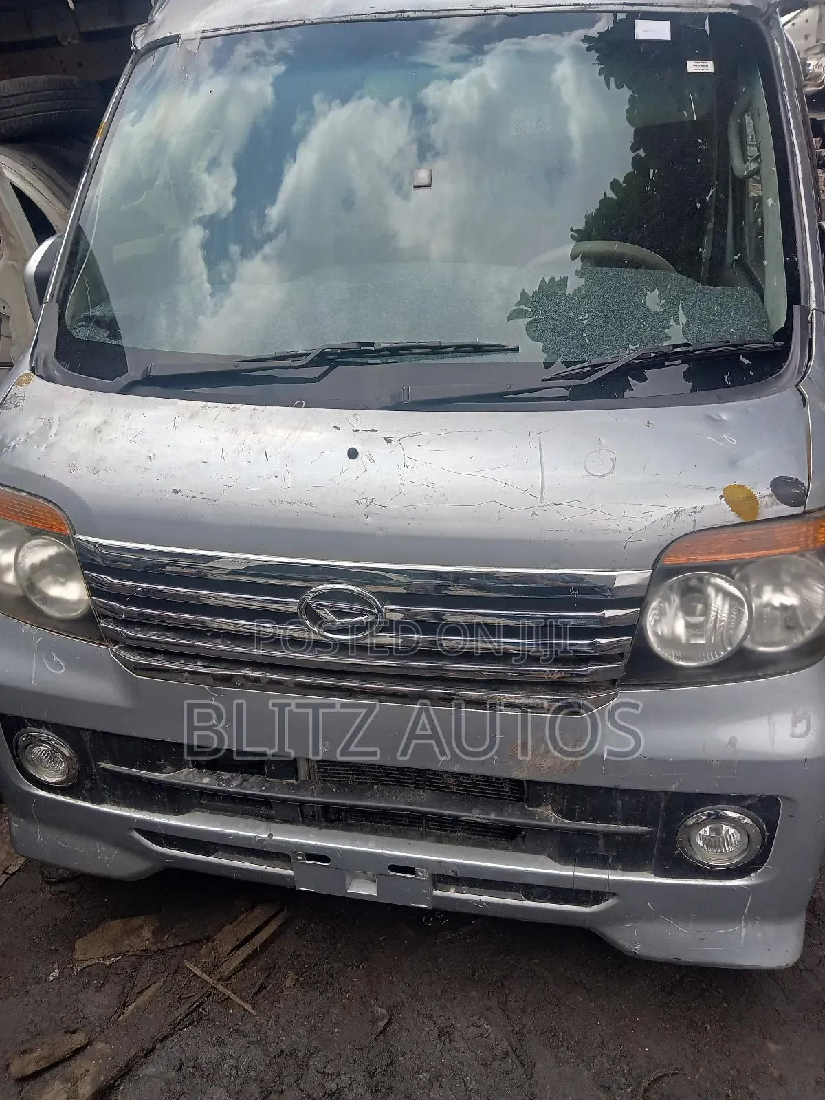 Daihatsu Hijet 2010 Silver