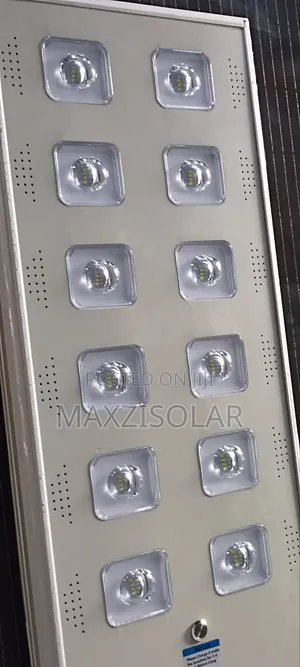 100 Watts Wakatek All In One Solar Street Light