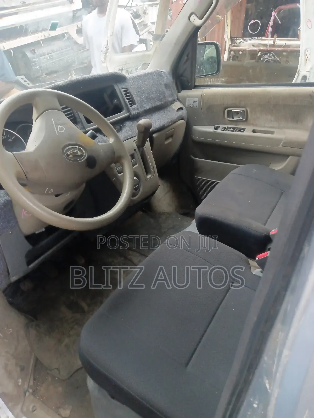Daihatsu Hijet 2010 Silver