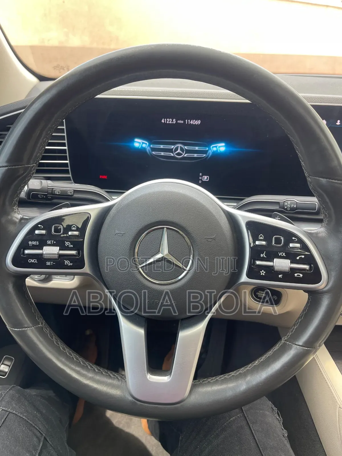 Mercedes-Benz GLE-Class GLE 350 2021 Gold
