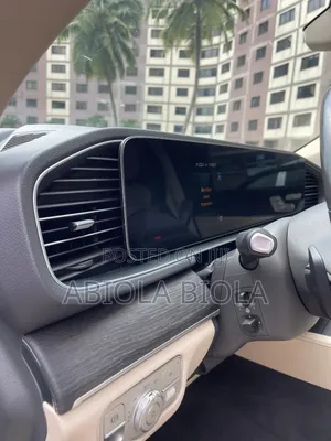 Mercedes-Benz GLE-Class GLE 350 2021 Gold