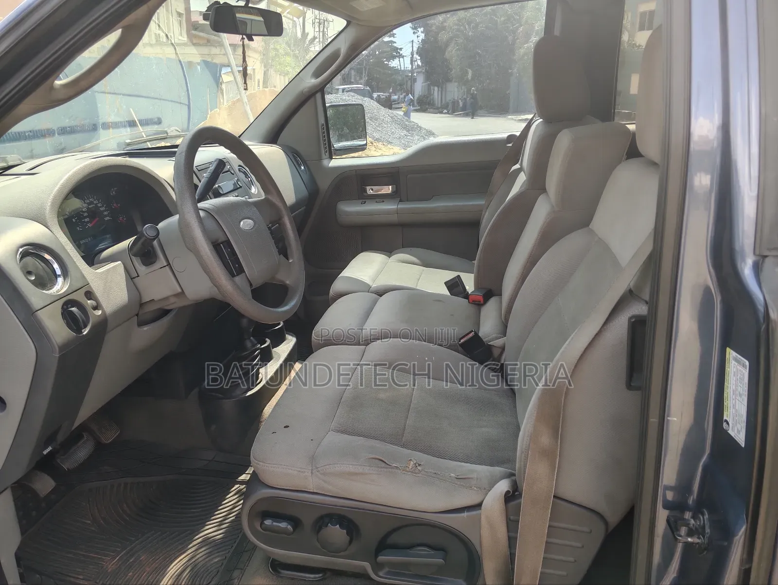 Ford F-150 Regular Cab 2005 Gray