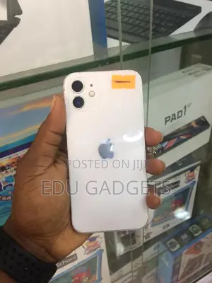 Apple iPhone 12 64 GB White