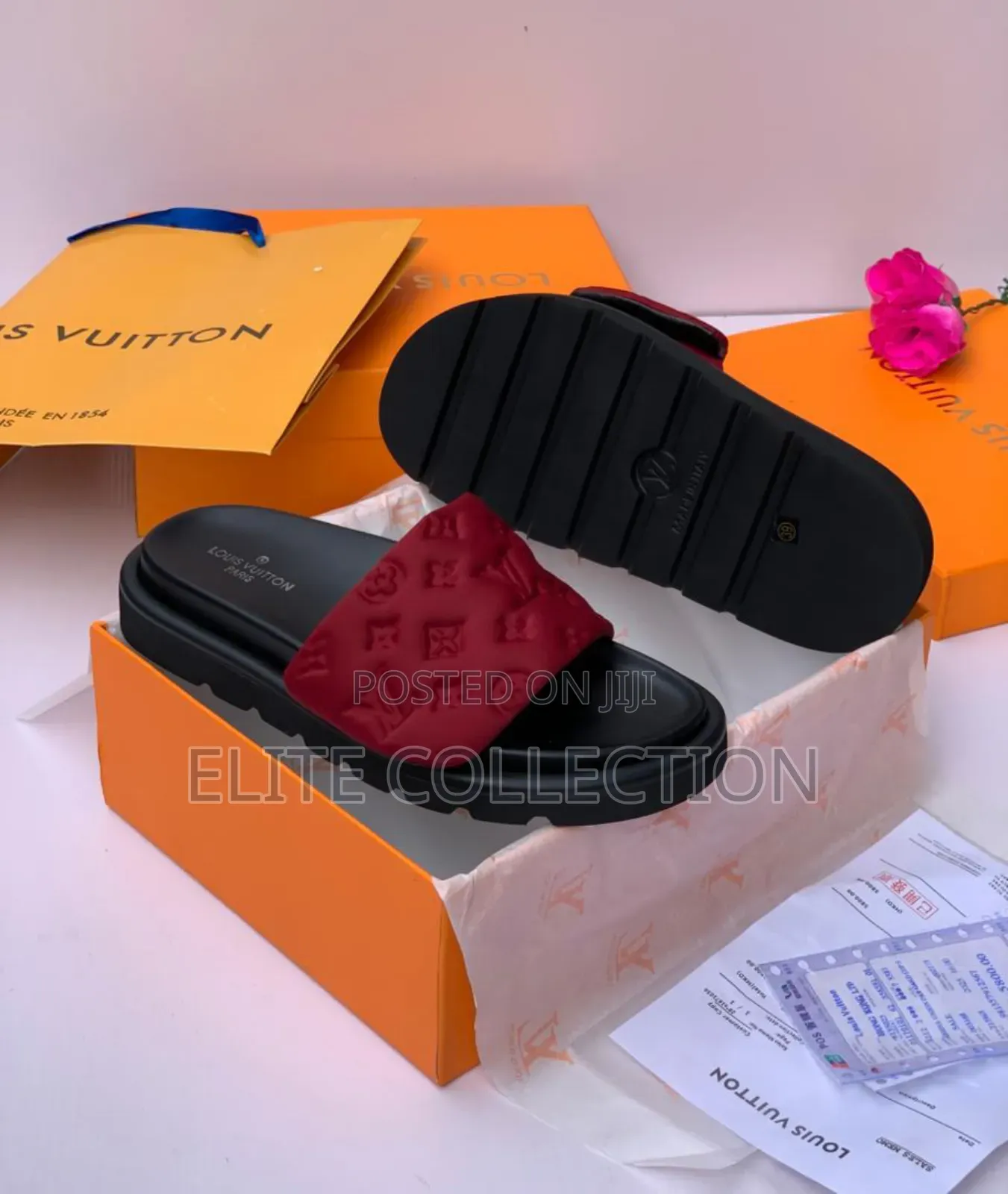 Luxury Louis Vuitton Slide 
Available in Size 37-42 Top Quality