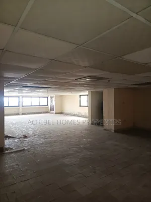 A 430 Square Meter Open Office Space for Commercial Use in Marina