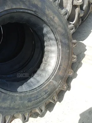 Caterpillar Tires