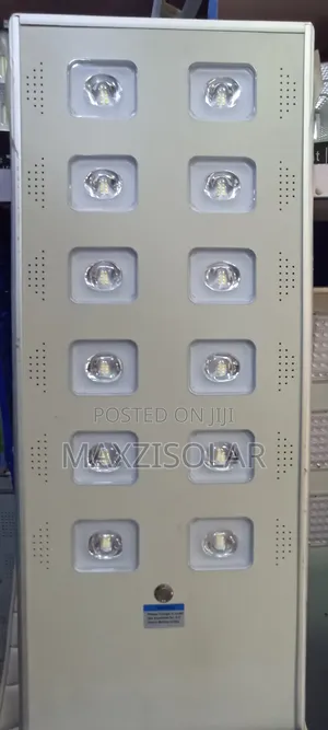 100watts Wakatek All In One Solar Street Light