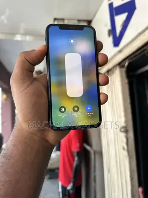Apple iPhone X 64 GB Black