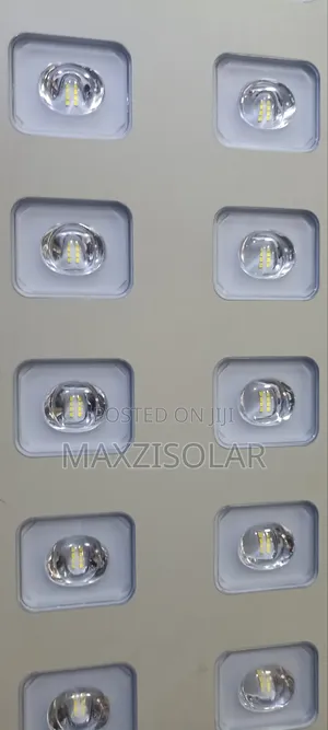 100 Watts Wakatek All In One Solar Street Light