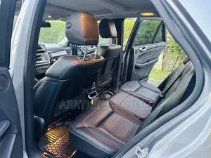 Mercedes-Benz M Class ML 350 4Matic 2012 Gray