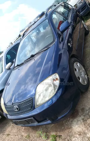 Toyota Corolla Liftback 2002 Blue