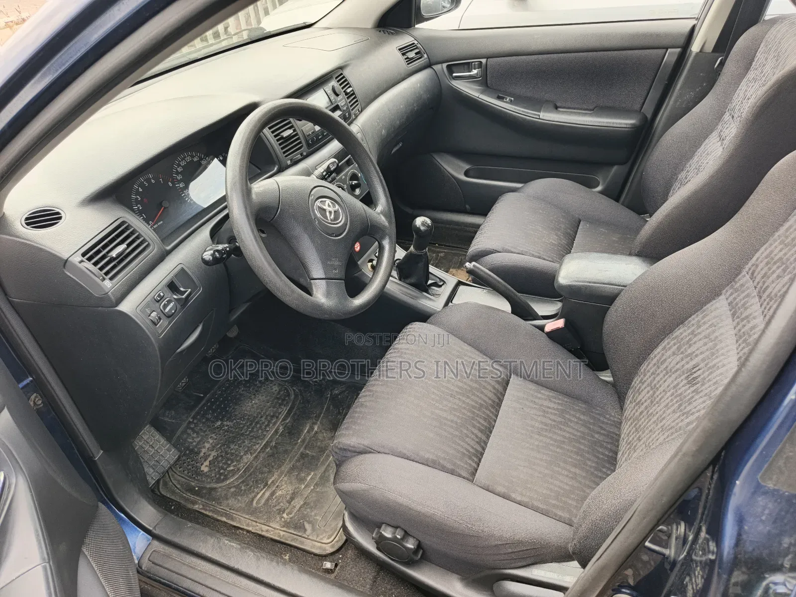 Toyota Corolla Liftback 2002 Blue