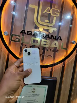 Apple iPhone 15 128 GB White