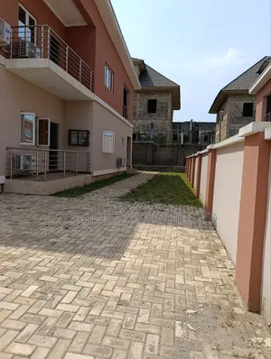 4bdrm Duplex in Life Camp for rent
