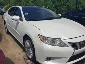 Lexus ES 350 FWD 2013 White