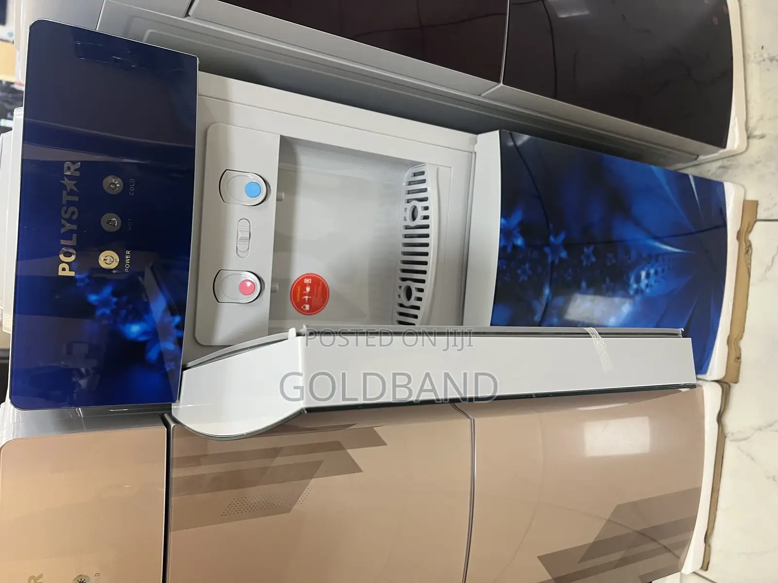 Polystar Dispenser With Cooling Storage Compartment