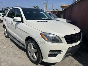 Mercedes-Benz M Class ML400 4MATIC 4dr SUV AWD (3.0L 6cyl Turbo 7A)