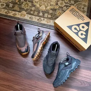 Original Nike X Acg Phassad Trail Run Sneakers
