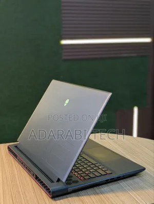 Laptop Dell Alienware M18 R2 48GB Intel Core I9 SSD 2T