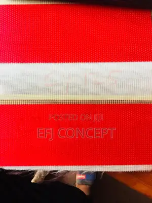 Brilliant, Sharp Attractive Red Color for Day and Night Window Blind