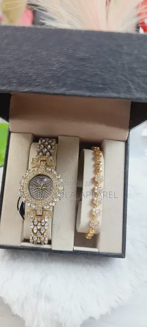 Female Wrist Watch Combo .