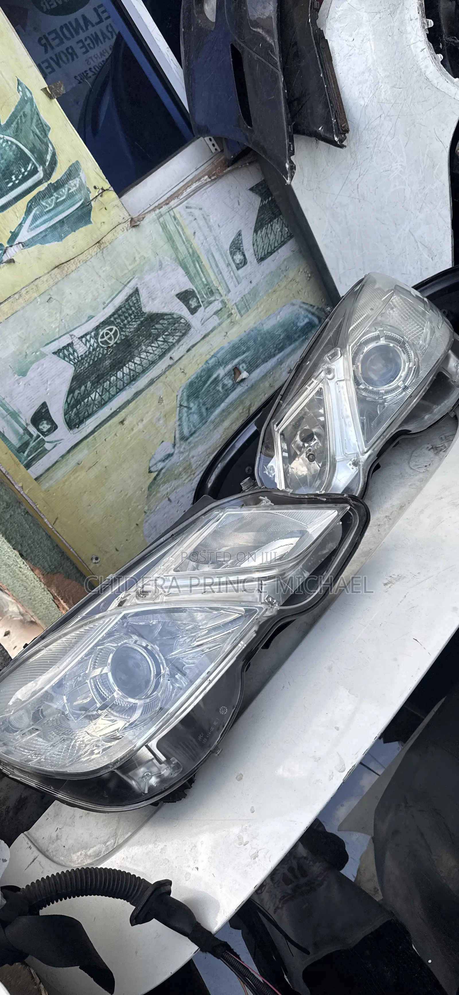 Headlights for E350 2010 Model Non Charger