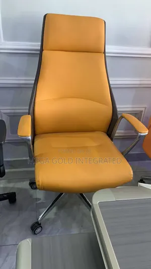 Executive Swivel Office Chair