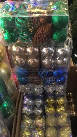 Christmas Decorations Tree Balls (12pcs)
