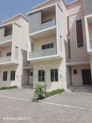 4bdrm Townhouse/Terrace in Dawaki Extension for sale