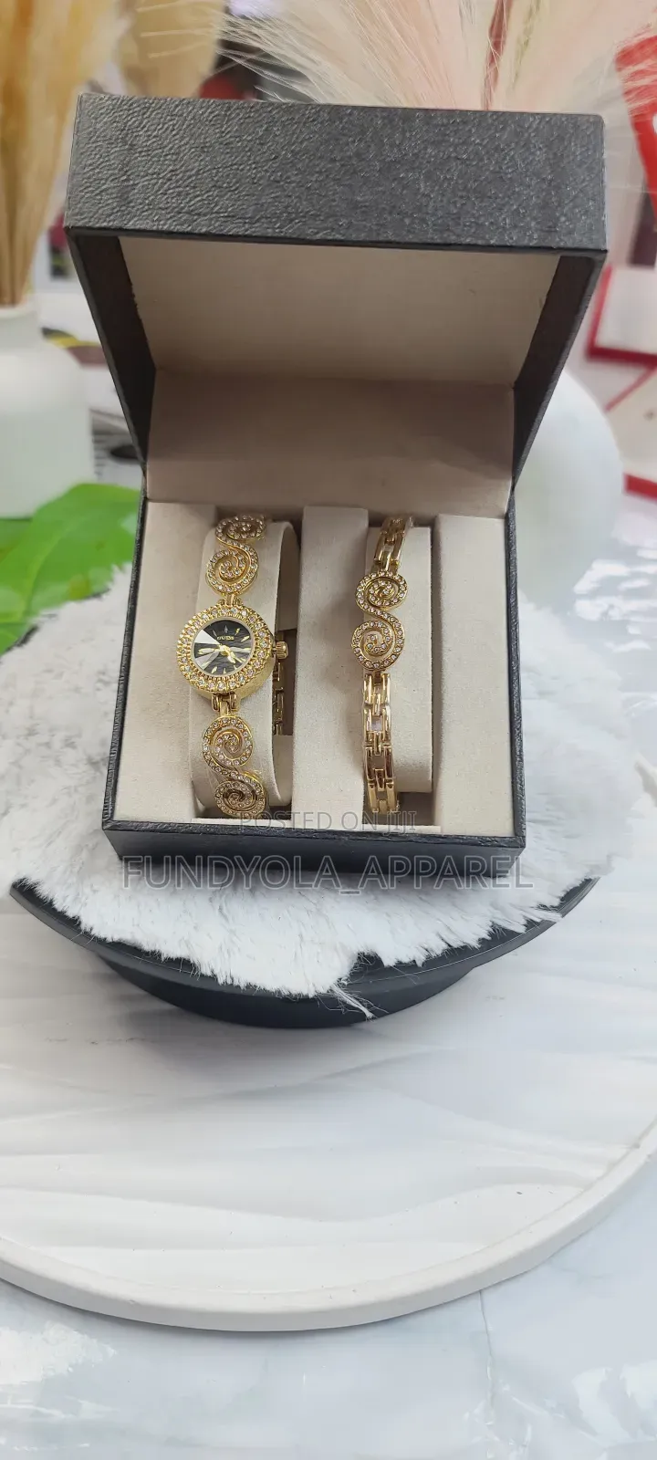 Female Wrist Watch Combo.