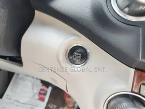 Toyota Highlander Limited 2012 Silver