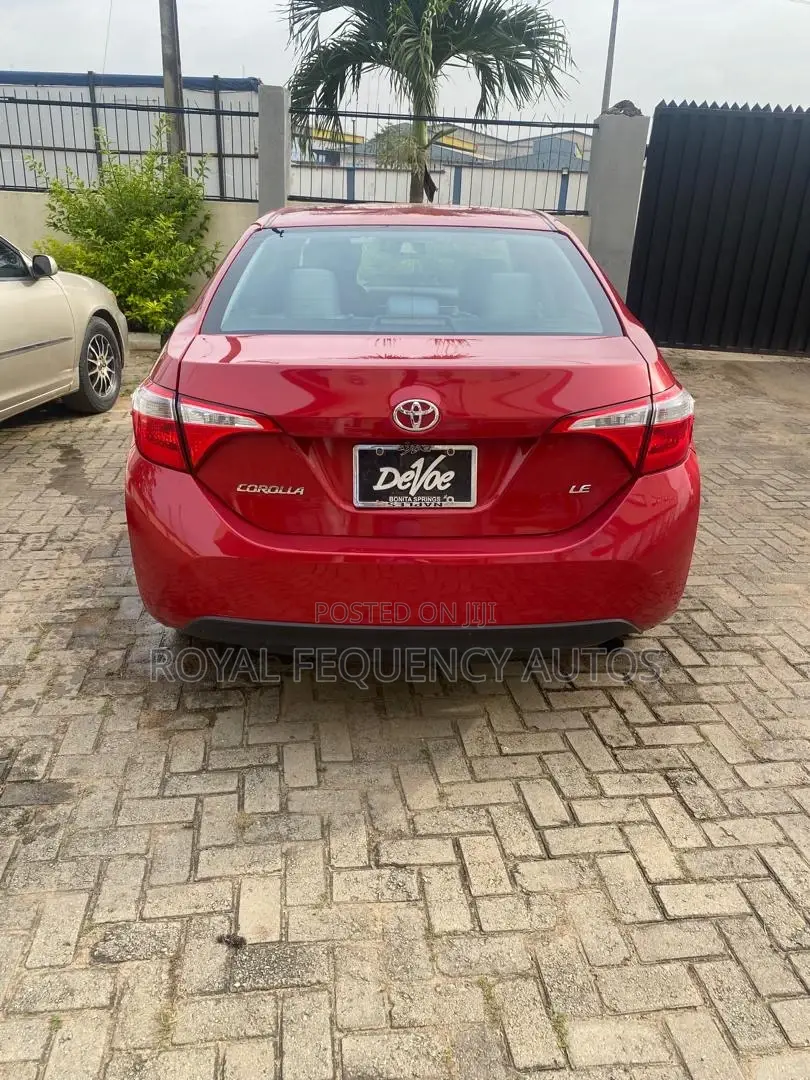 Toyota Corolla 2014 Red