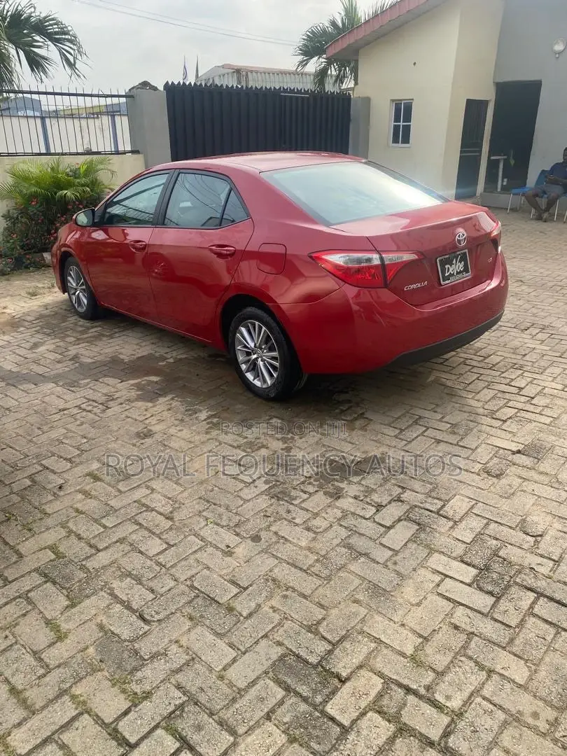 Toyota Corolla 2014 Red