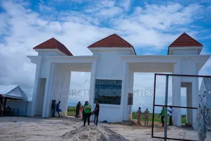 Plots of Land Behind Novare Mall Sangotedo Ajah Lagos State for Sale
