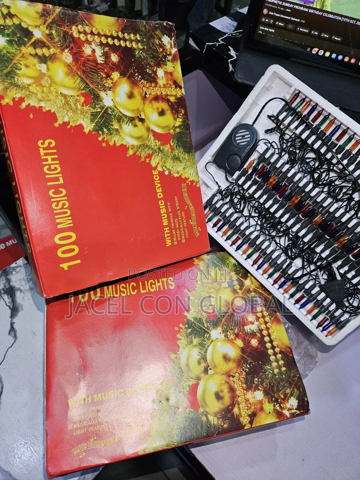 100 Christmas Music Lights