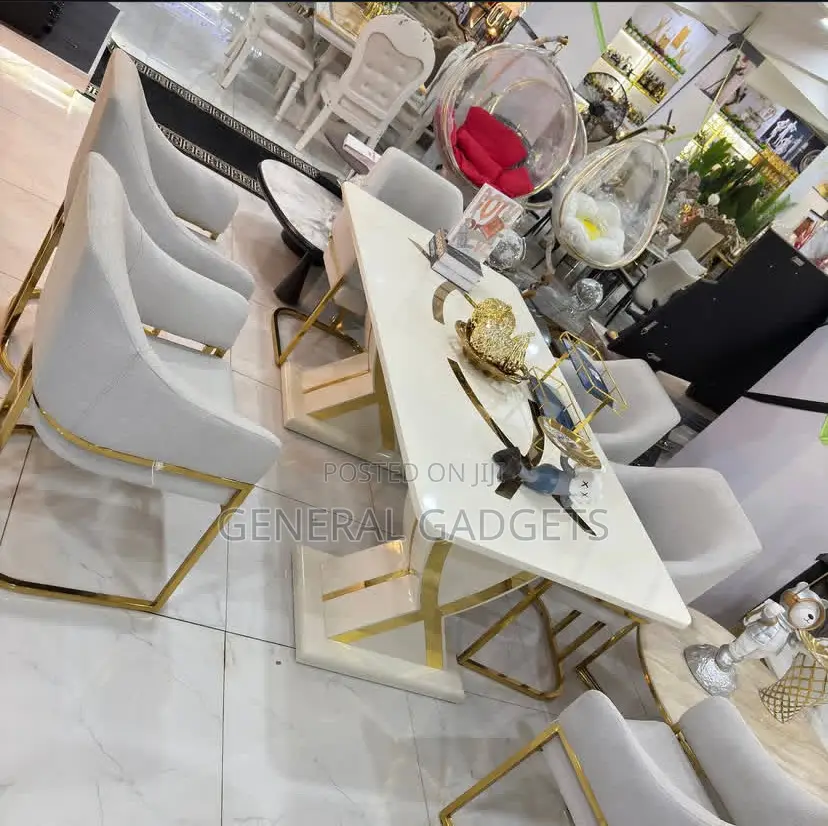 Classic, Luxurious Dinning Set by 6