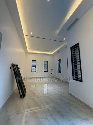 Furnished 3bdrm Duplex in Carlton Gate Estate,, Akala Express for rent