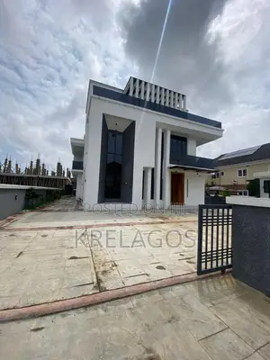 5bdrm Duplex in Royal Garden, Off Lekki-Epe Expressway for sale