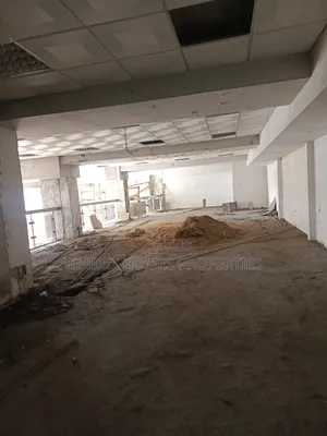 A 609 Square Meter Hall for Banking, Insurance Firm, Etc