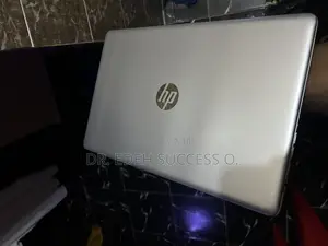 Laptop HP 8GB Intel Core i3 HDD 1T