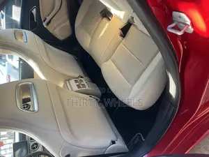 Mercedes-Benz C250 2015 Red