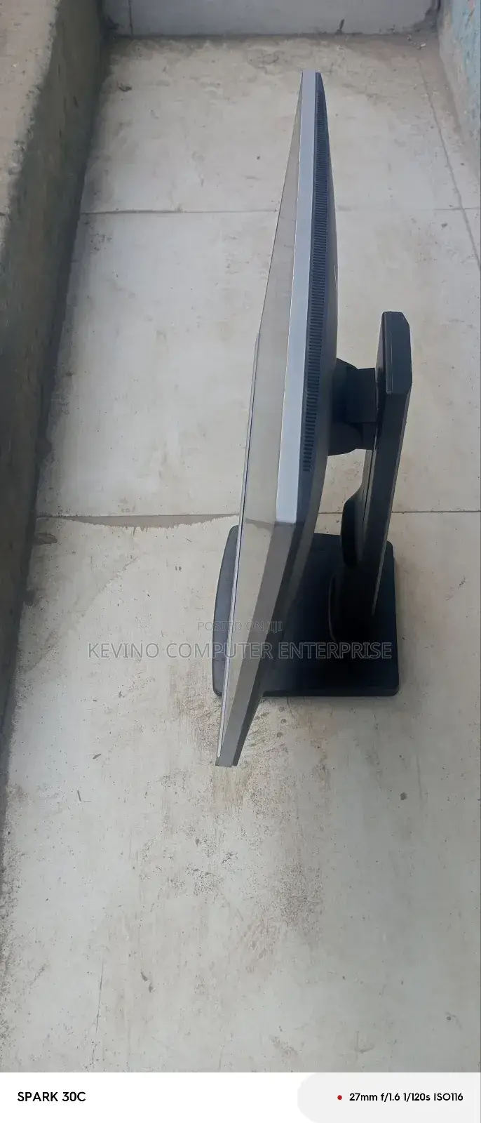 Elite Display Frameless Monitor